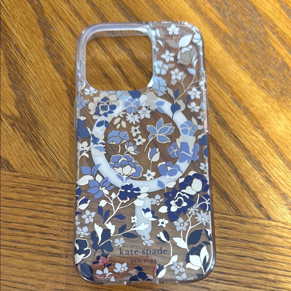 I phone 16 pro Kate Spade Magsafe Case